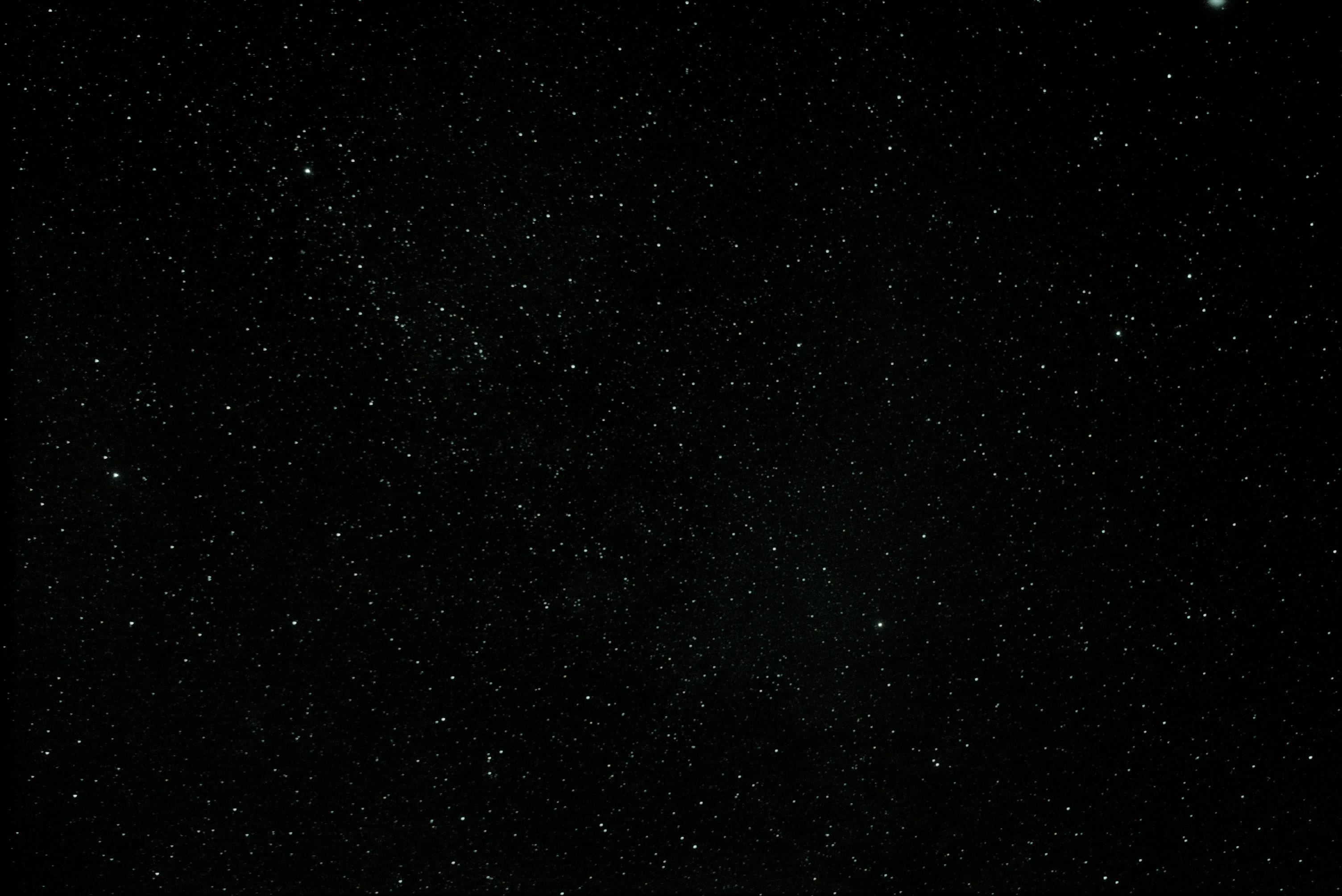 A picture of the night sky, hundreds of stars shining brightly against the dark backdrop of space